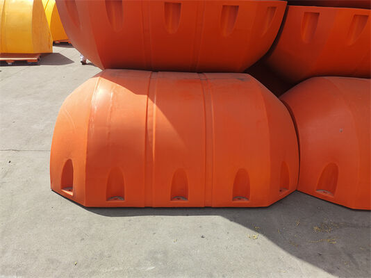 Tubos de dragagem flutuantes versáteis e duráveis adequados para várias condições de água, proporcionando suporte e estabilidade consistentes